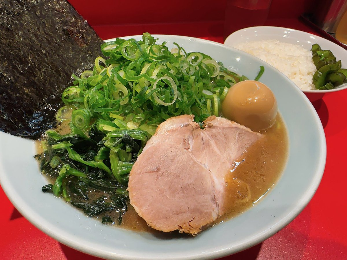 正月太りに期待したが何も変わらん。

痩せれないあなた達への嫌味でも自慢でもありません。

妬まれてもそれもただのノイズです。

#pw_jto #感情はノイズ