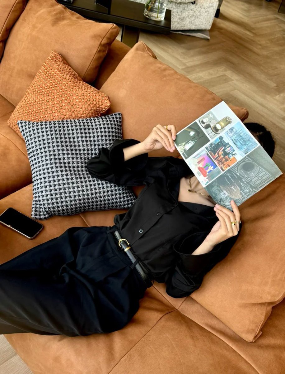 sanjaysurwase's tweet image. Chocolate heaven and design perfection 🍬 Adding beauty to every detail 💡 #InspoEverywhere