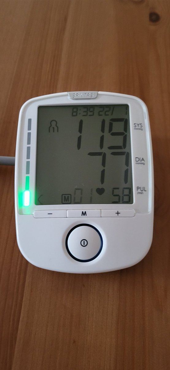 Lorry driver tweet media