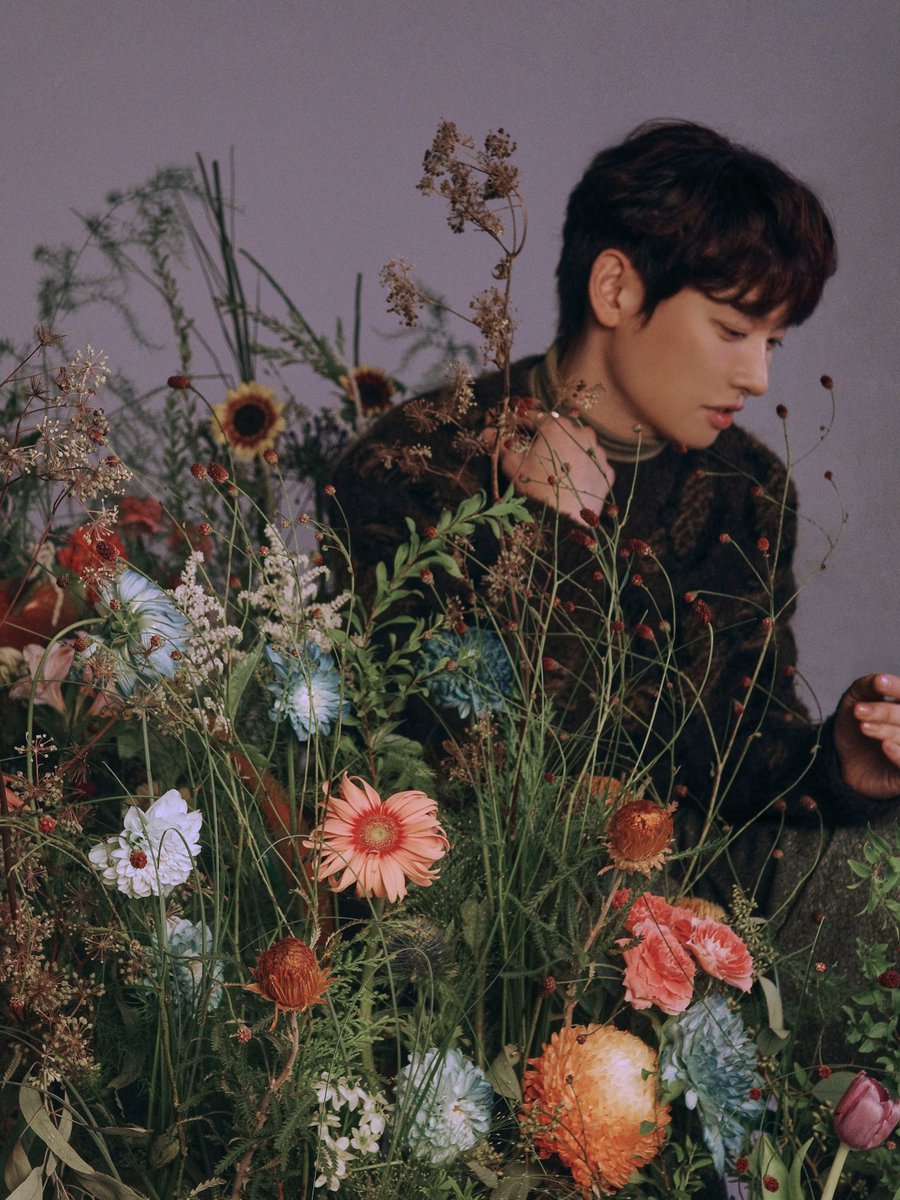 CONCEPT PHOTO | covered me

IN SEONG 1st Mini Album [Crossfade:]
2026.01.14 6PM (KST)

#SF9 #에스에프나인 #INSEONG #인성 #Crossfade