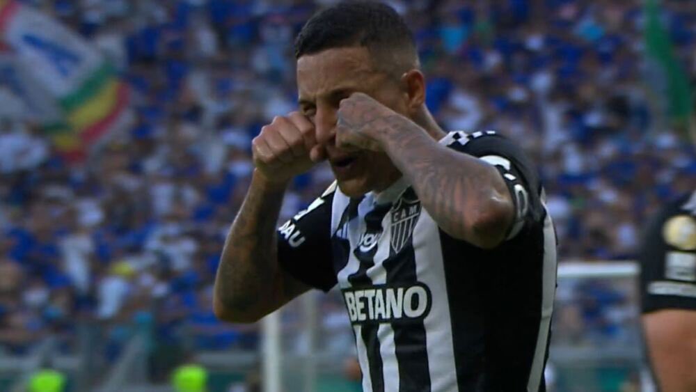 Israel170's tweet image. Arana foi embora deixando elas traumatizadas KKKKKKKKKKKKKKKKKKKKKKKKKK