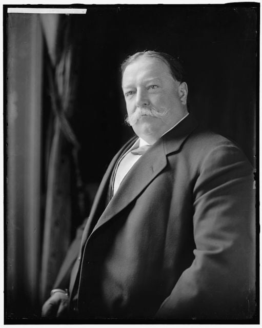 schoolwise's tweet image. In Taft's time: On January 2, 1906, Willis Carrier patented the first air conditioner, and on January 3, 1924, Howard Carter opened King Tut's tomb. #WillisCarrier,#KingTut