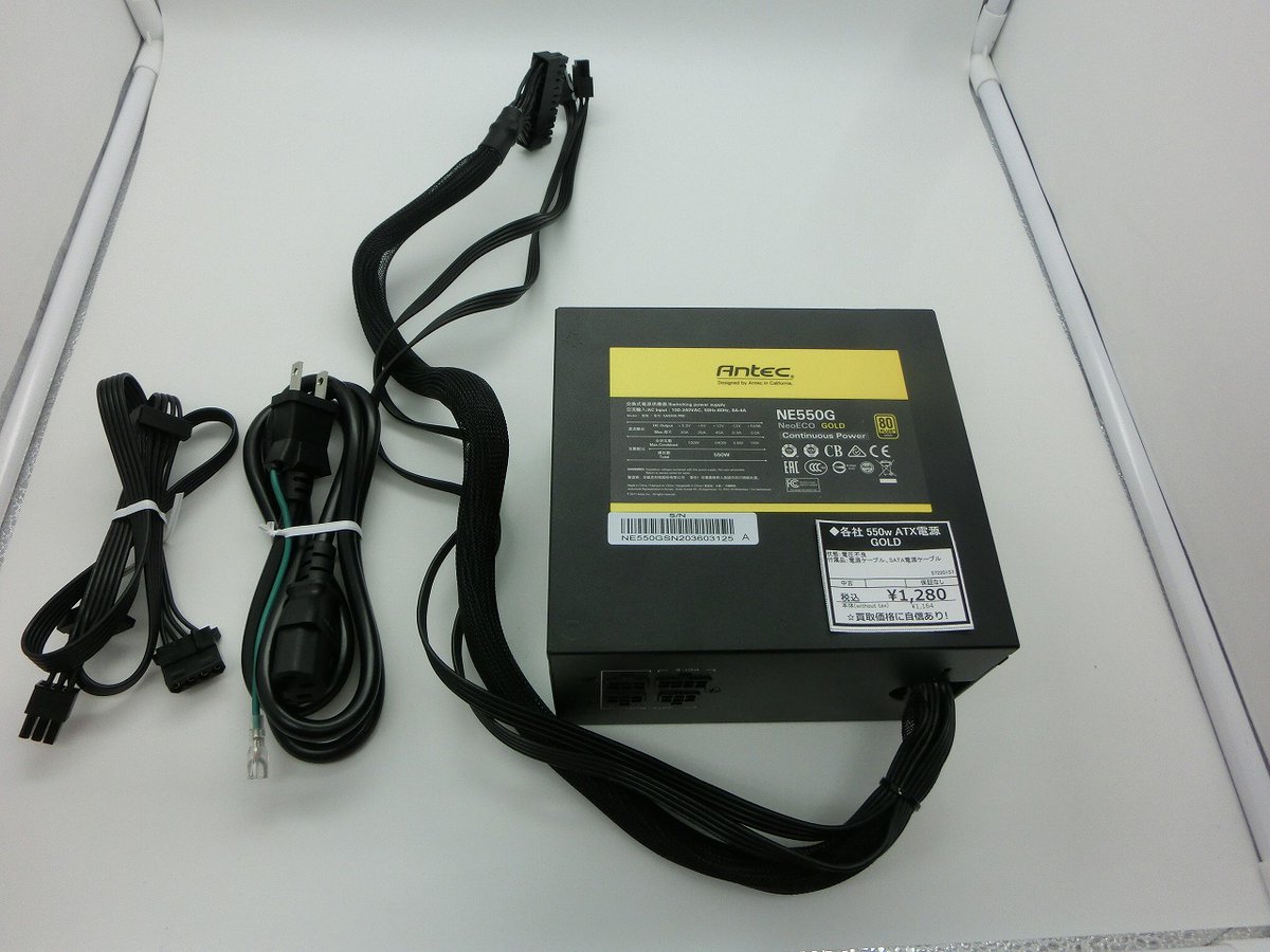🔥🔥ジャンクコーナー拡大中🔥🔥
本日の新入荷ジャンク品です！

久しぶりに電源買い取りましたが残念ながら電圧不良...
挑戦者求む！！

店頭販売限定となっています～

#大阪 #じゃんぱら #ジャンク #大阪日本橋3号店
