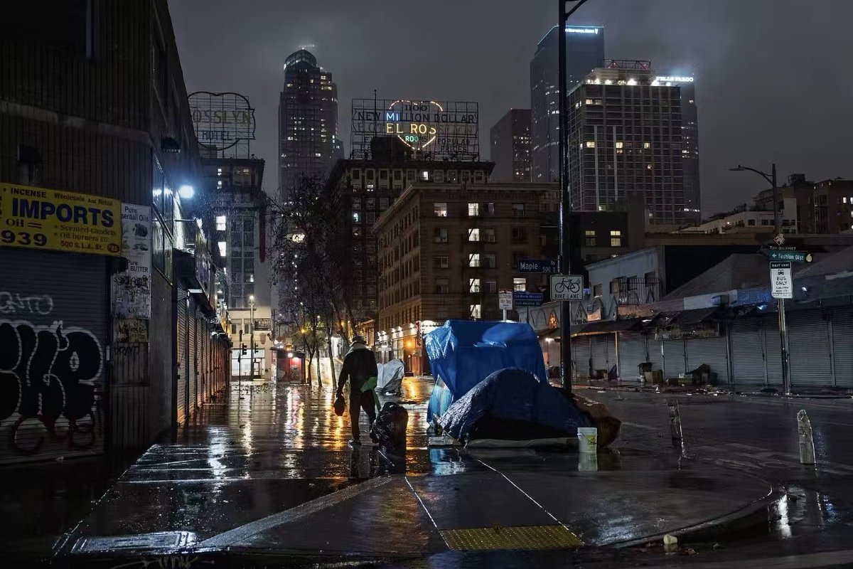 ClairGrandLoin's tweet image. #killline aux États-Unis vs système d’aide ciblée pour prévenir la rechute dans la pauvreté en #Chine
La véritable mesure de la civilisation d’une société réside dans la façon dont elle traite les groupes les plus vulnérables. #killline #PovertyAlleviation