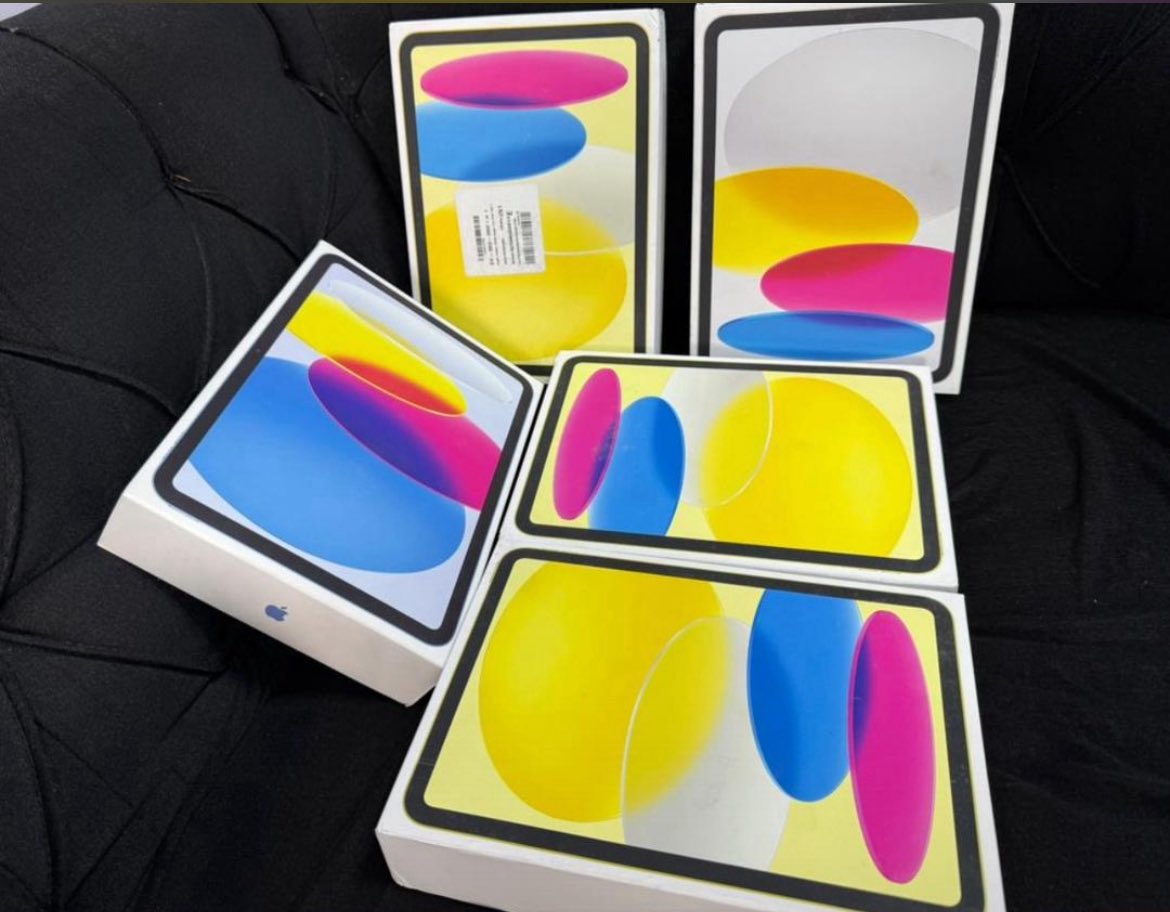 apOfph1's tweet photo. my name is AP, I sell quality gadgets and accessories in port harcourt. please don’t hesitate to send a DM if you want to get a device. plug me to opportunities too 🙏❤️ https://t.co/NuMlCKi9XT