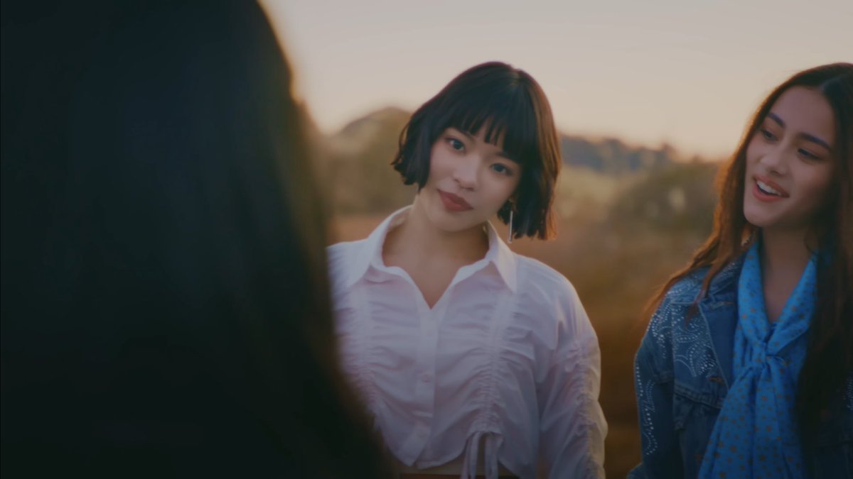 初MVあまりにも良すぎた
MOMOおめでとう😭❤️‍🔥❤️‍🔥❤️‍🔥
youtu.be/VPFDM5mhVfs?si…
#CIRRA #MOMO