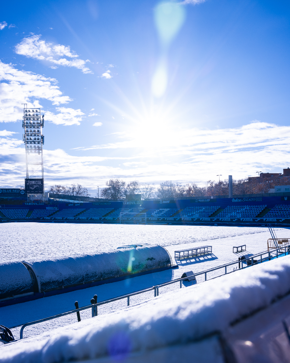 Getafe se ha levantado especialmente bonito 💙❄️