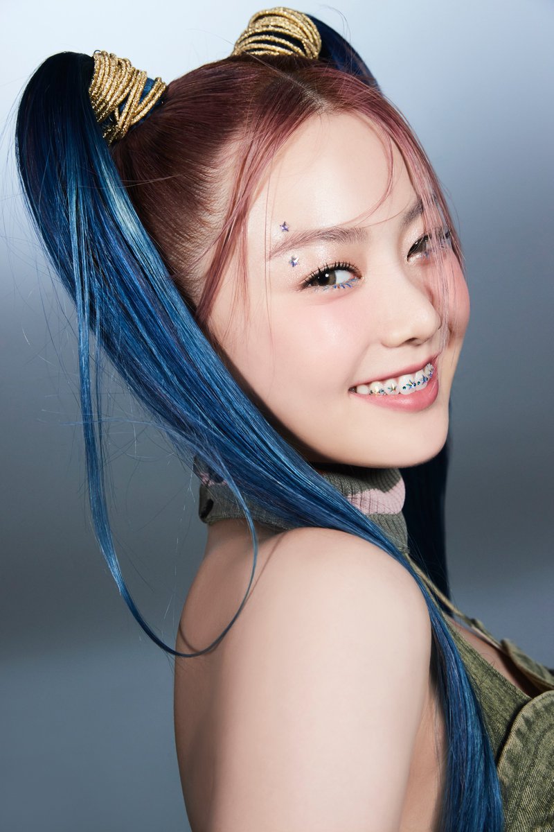 3 years ago, HINATA's SHOOTING STAR teaser dropped 🌠 The era that