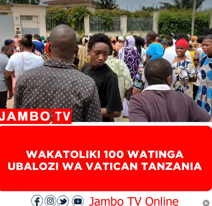 BlessdGrooveKid's tweet photo. Hakuna mkatoliki ana macho ya bange na dread kichwani😅🫵 https://t.co/s6JWVrHkvR