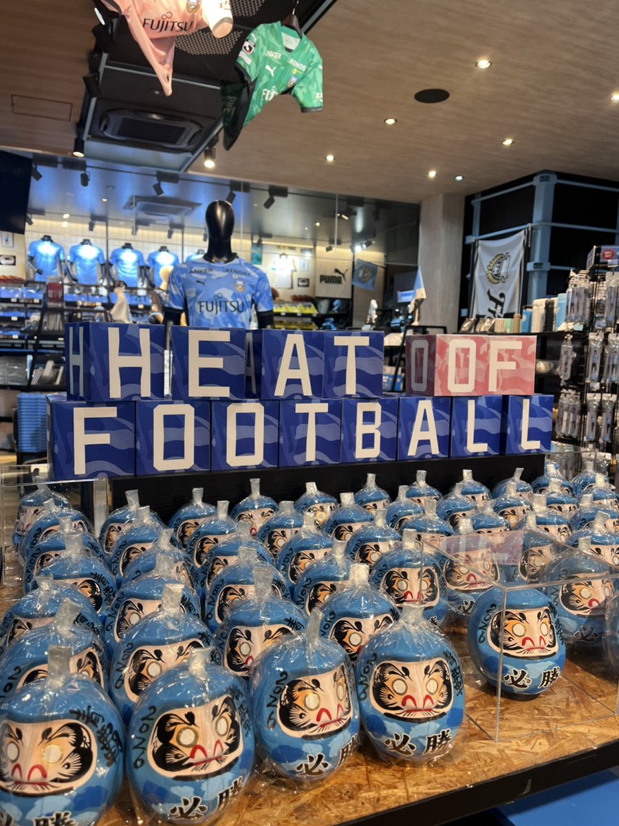 ネロブース 🗣️《アズーロ・ネロ》明日より営業開始🔥 ＼ 明日よりアズーロ・ネロ