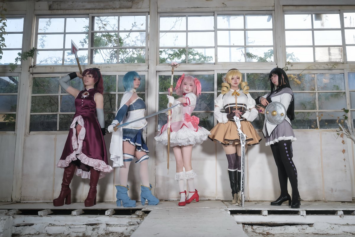 まどさま確認ページ♡ 構図めっちゃ素敵😭😭✨みんな揃ってるからこその華やかさ