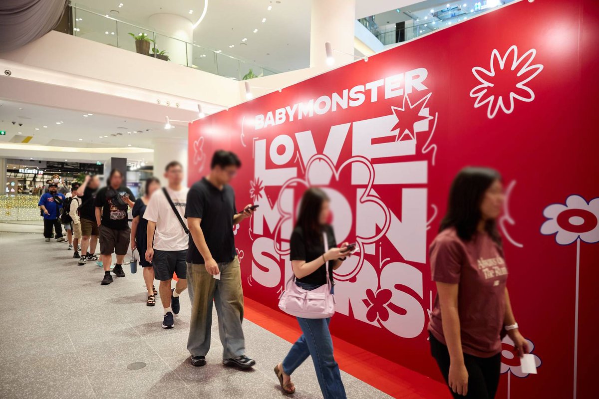 otpc_story's tweet image. “LOVE MONSTERS POP-UP STORE" ครั้งแรกในไทย ชวนเหล่า MONSTIEZ มาเพลินกับบรรยากาศ และเตรียมไปสนุกใน BABYMONSTER “LOVE MONSTERS” ASIA FAN CONCERT 2025 IN BANGKOK กั

#BABYMONSTER
#LOVE_MONSTERS
#ICONSIAM

อ่านข่าวเพิ่มเติมได้ที่ facebook.com/OneTruthPressC…