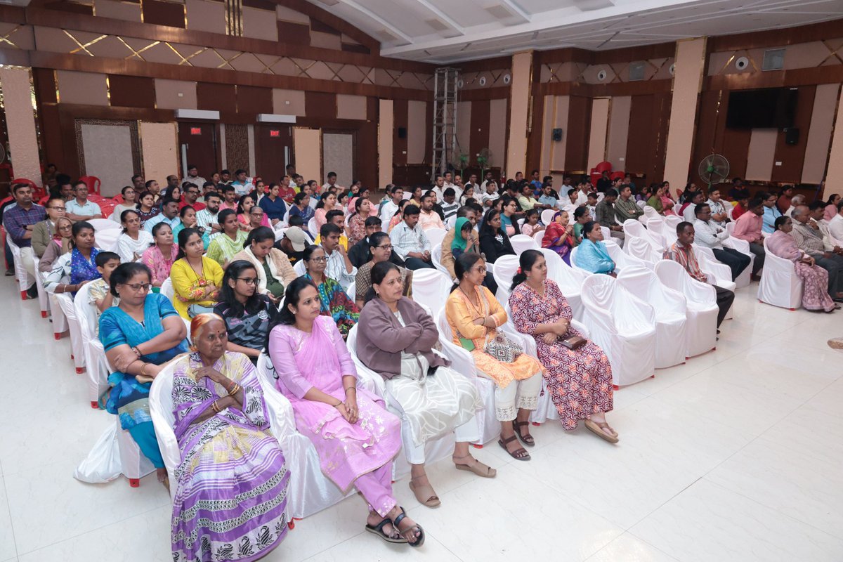 rcfkisanmanch's tweet photo. #RCF reaffirmed its commitment to social values by organizing a motivational play on the life of Savitribai Phule on her 195th birth anniversary. The inspiring performance highlighted her legacy of women’s education, equality, courage, and social reform, leaving a lasting impact on employees and their families