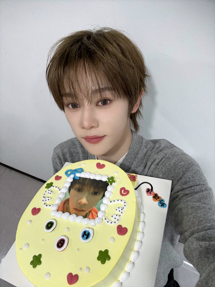 daisy19prn's tweet photo. おなまえストラップ付きのたまごっちケーキでかわいい
ジアヤンっち https://t.co/ROcg3VHDMv