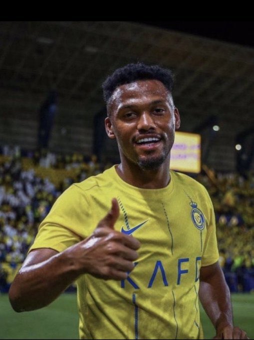 لازال الدوري طويل 
يجب على الجمهور النصراوي الوقوف خلف الكيان وتشجيعهم ليحققو الدوري أن شاء الله 
وخسارة مباراة ماتعني انتهاء المنافسة يكفي 10مبارايات بدون خسارة 
شعار المرحلة المقبلة..
اذا فاز حبيناه وإذا خسر نعشقه 💛 💛 💛 💛 

#متحديين_وللصدارة_راجعين