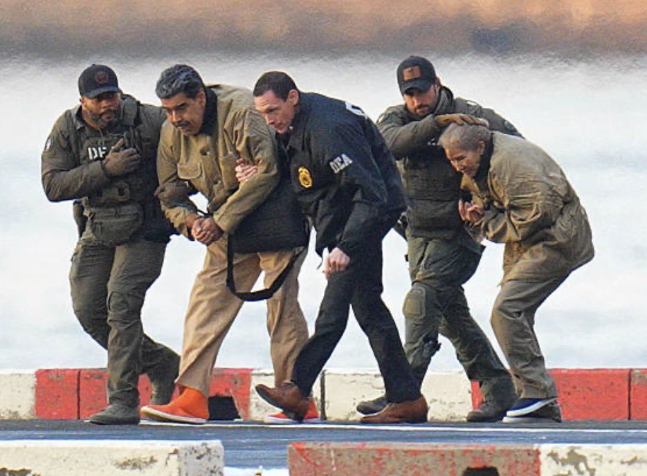 alandete's tweet image. El desembarco.