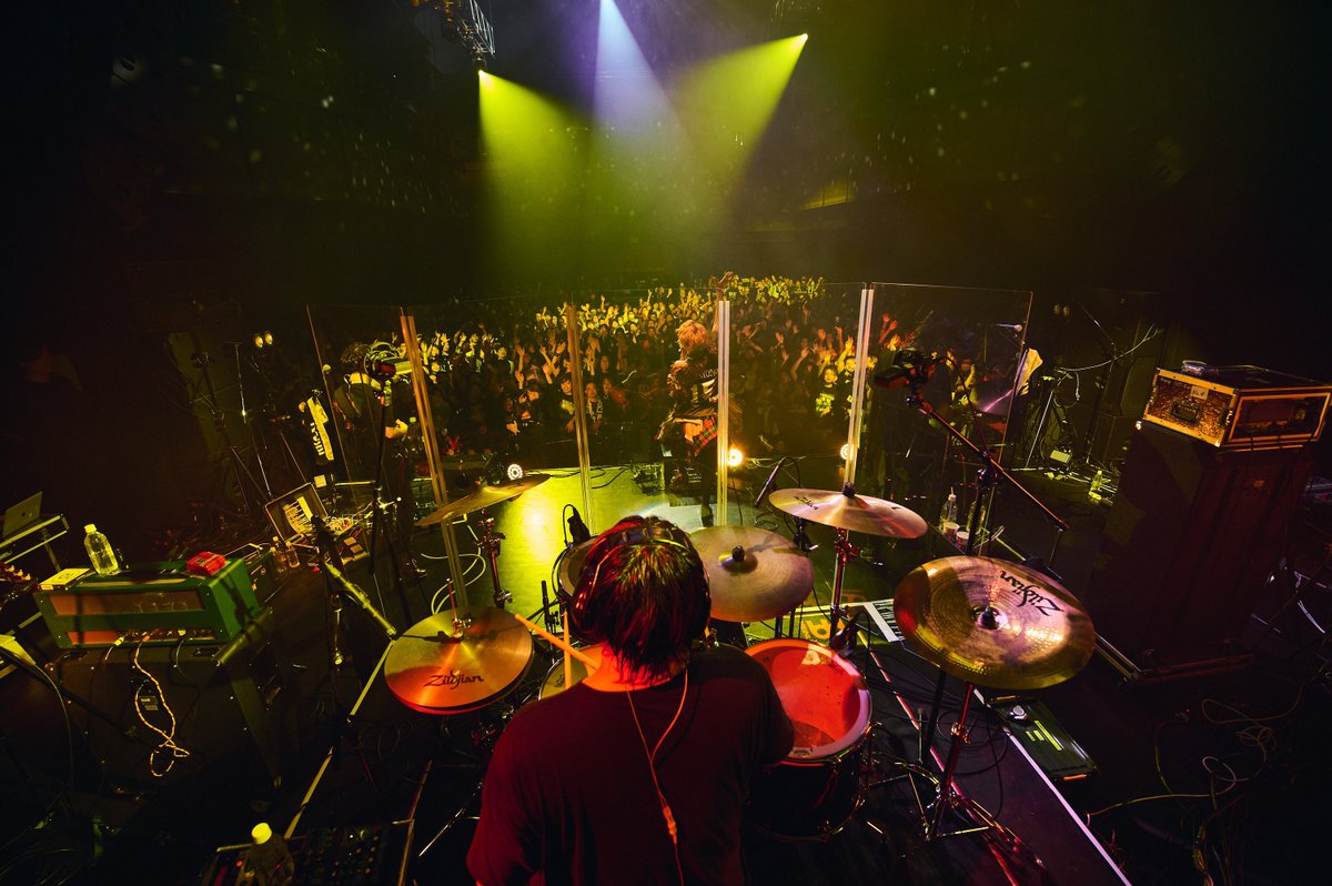 岸田教団 QUATTRO TOUR 2026
「特段記念する事とかないけど楽しそうなライブツアー」

📍5/2(土) 梅田QUATTRO
📍5/3(日)名古屋QUATTRO
📍5/10(日)渋谷QUATTRO

🎫チケット受付締切
1/12(月)23:59まで
eplus.jp/kisidakyoudan2…