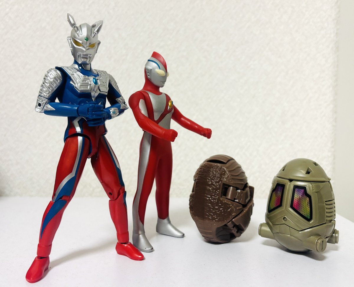 おお、ウルトラエッグだ！懐かしいなぁ！」 (…なぁ、やっぱDr.エッグの
