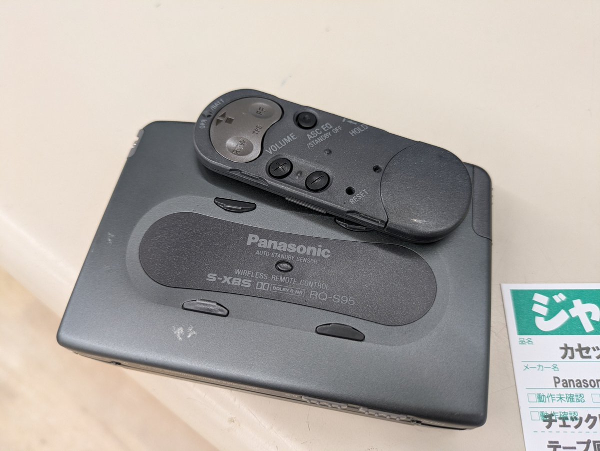 Panasonic ワイヤレスリモコン カセットプレーヤー RQ-S95 美品DE可動品】Panasonic カセットプレーヤー RQ-S95 - メルカリ