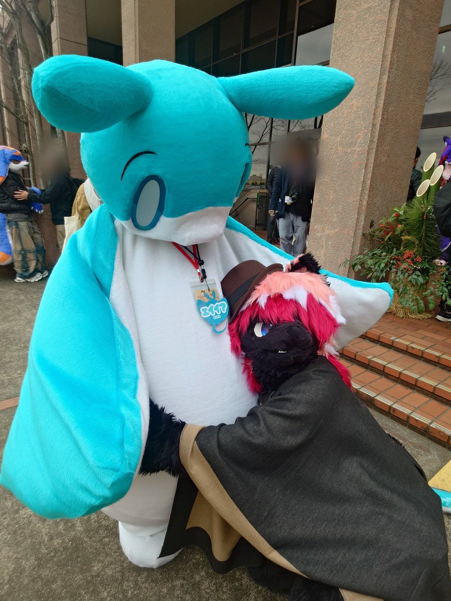 #はつじゅー会15
ニーロさん＆エイイアちゃん

ニーロさん衣装がカッコいいのなんのって！靴可愛かった☺️
エイイアちゃんはモチモチで可愛かったです✨