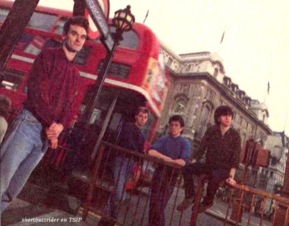 obscenelydolled's tweet photo. rare photo of the smiths actually with a double decker bus https://t.co/EyYjAYLj1o