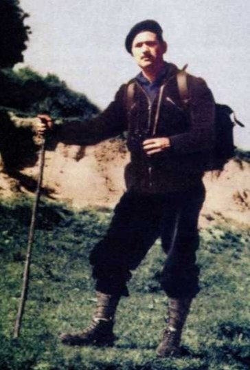 xaiecologic's tweet photo. Tal dia com avui de 1960, l'enemic número 1 del règim franquista queia abatut. 
Quico Sabaté, el guerriller amic de masovers, carboners i de la gent de bosc.
Honor i glòria a la resistència! 
#Maquis
#MemòriaDeLaTerra https://t.co/pO9s8BiZgJ