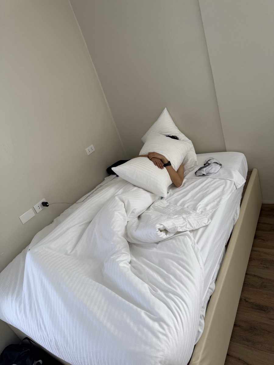 Tac_furdad tweet media