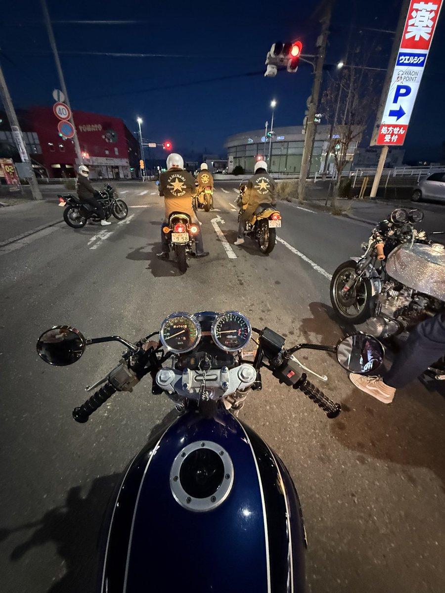 KKumq's tweet photo. 11連休終わった
仕事したくねぇー https://t.co/ZGvpaku5yI