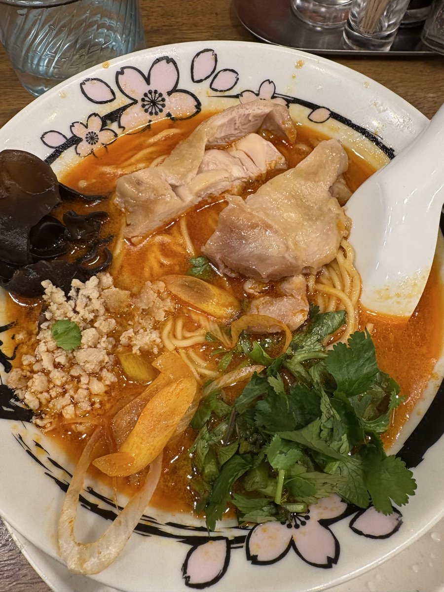 cmn2se's tweet photo. https://t.co/LM2K5tETq6