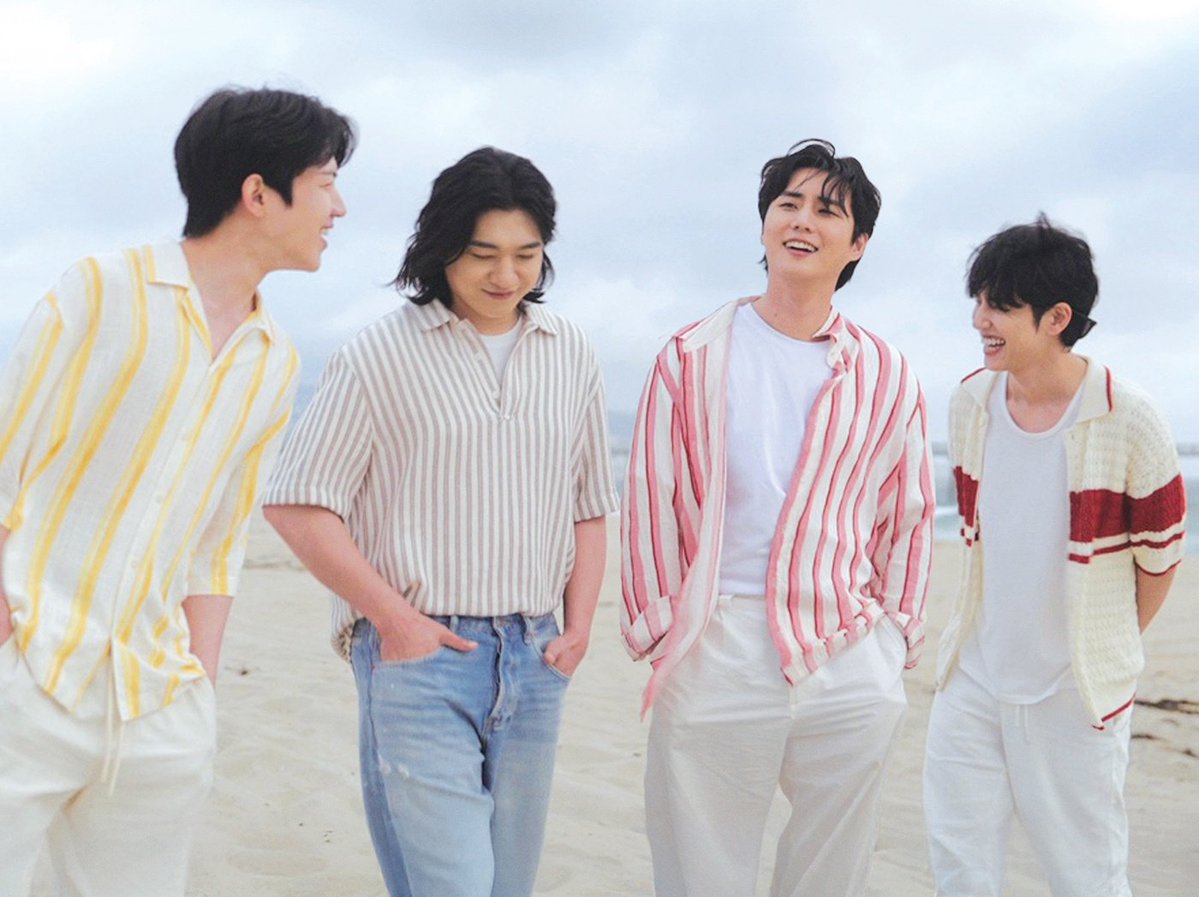 CHORDSIX's tweet image. 🍀 / May the new year greet us gently. Wishing for a 2026 filled with calm days and quiet happiness—where DAY6 and My Day all move forward together. ✦ ♡