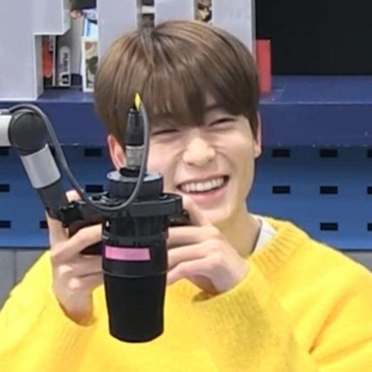 재현이 고양이웃음 보고 행복해짐