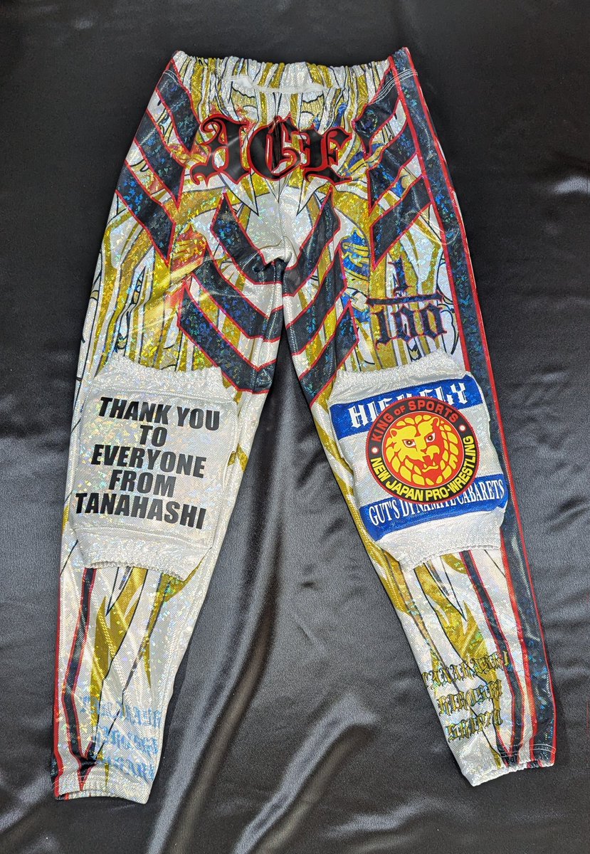 KohsakuM's tweet image. 新日本プロレス　棚橋弘至選手

デザイン:ガッツダイナマイトキャバレーズ　アキさん

コスチューム製作させて頂きましたことをプロレス衣装屋として誇りに思います。
ありがとうございました。

26年間お疲れ様でした。