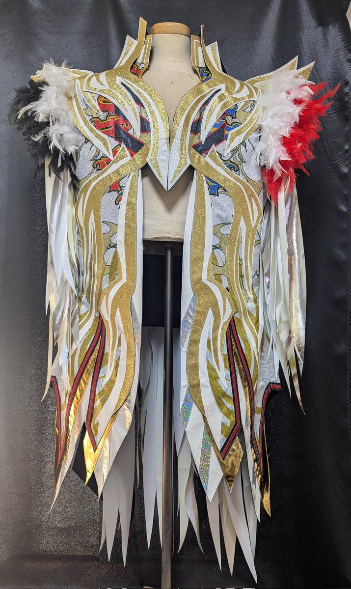 KohsakuM's tweet image. 新日本プロレス　棚橋弘至選手

デザイン:ガッツダイナマイトキャバレーズ　アキさん

コスチューム製作させて頂きましたことをプロレス衣装屋として誇りに思います。
ありがとうございました。

26年間お疲れ様でした。