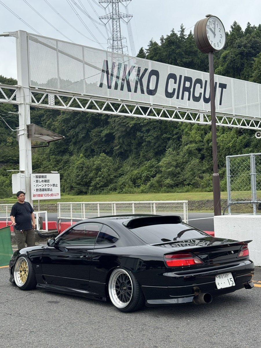 てかまじで2月9日に日光走りたい人いないスカ⁉️

このままだとドリフト1クラス12ヒートとかなりそうなんでエントリーして下さい🙇🙇🙇

助けて下さい笑笑

forms.gle/vsA1MQBadKPjrx…