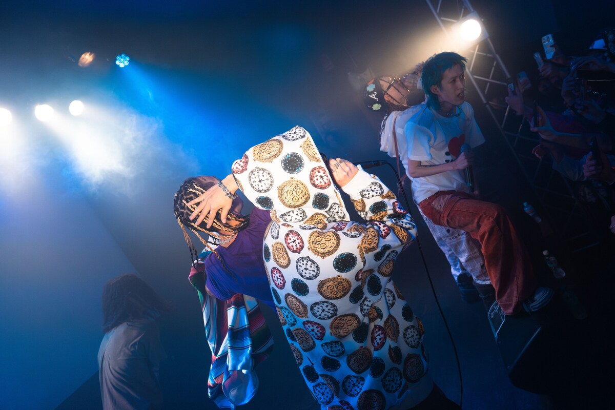 natalie_mu's tweet image. 【ライブレポート】

MIKADOが地元凱旋フリーライブ、個性あふれる仲間たちとヒップホップで和歌山を盛り上げる（写真35枚）
natalie.mu/music/news/654…

#MIKADO