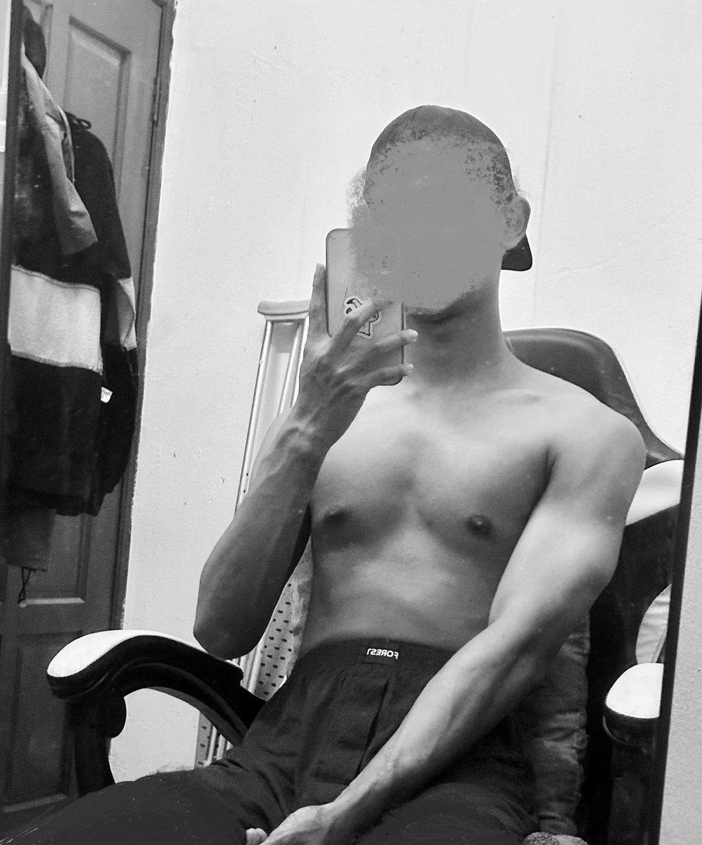 Imalll2_'s tweet photo. Night🫶 https://t.co/r9tBMUBVHi