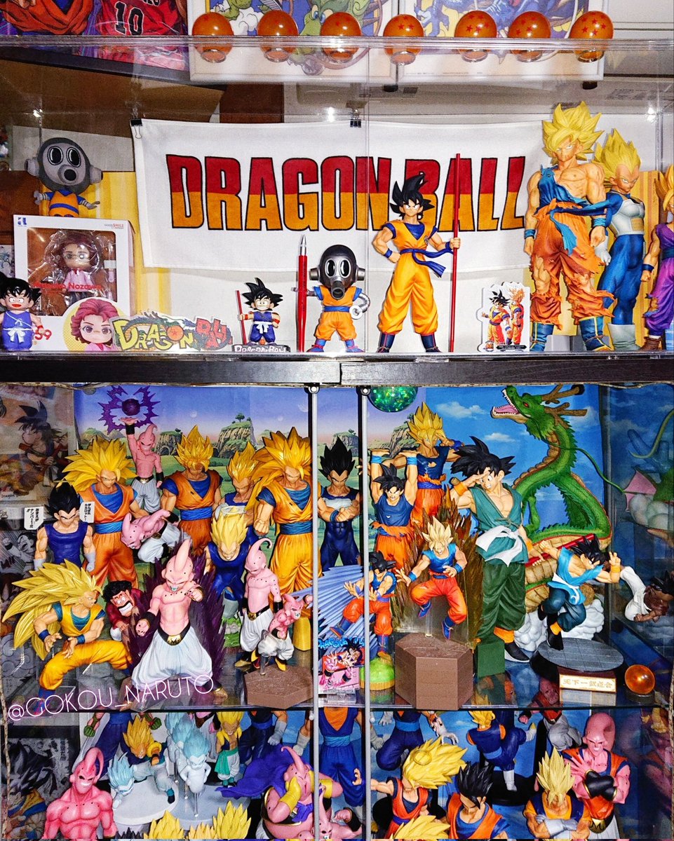 GOKOU_NARUTO's tweet photo. 一番くじドラゴンボール40th 胸が空洞の不良品ベジータをフィギュア解体補修＆非接着で界王神界に置く小台座に。

超サイヤ人3孫悟空はMASTERLISEやMATCH MAKERSで、
マンガストラクチャー＆このベジータは出陣ブウとサイズ相対してて良かったし、Grandista neroら含め これで魔人ブウ最終決戦は完了 https://t.co/S63lW3Isjm