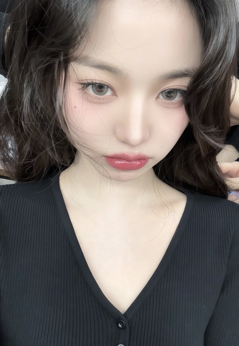 wonyoungdollz's tweet image. 🖤