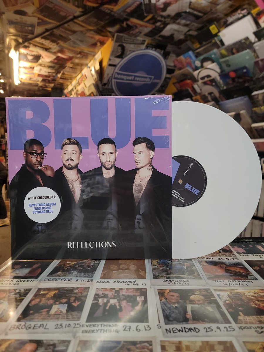 BanquetRecords's tweet photo. 👀 BLUE 👀

first look at the new album 'Reflections' ahead of its release and the Kingston shows https://t.co/r8dwuDKjnU