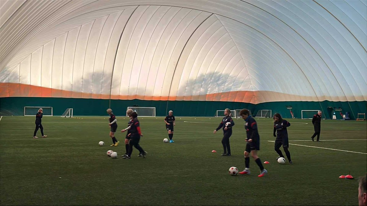 Joe Gregory tweet media