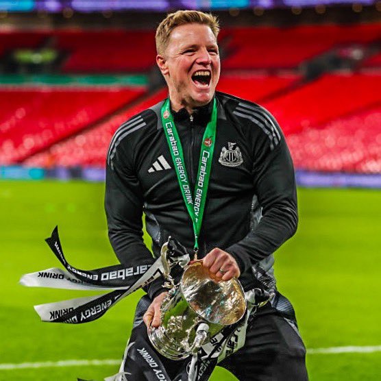 centregoals's tweet photo. 🚨🚨| JUST IN: The contenders to replace Ruben Amorim at Manchester United:

→ Eddie Howe
→ Thomas Tuchel
→ Enzo Maresca 
→ Roberto De Zerbi
→ Oliver Glasner 

[@TeleFootball] https://t.co/iklEnZmyQU
