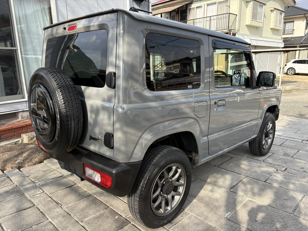 ganbarejapon1's tweet image. 今日、眠っていたGentleさんの Gloss Hack を初めて施工したけど、余りの瑞々さにびっくり！😳

塗り広げてから時間が経つと艶がビシバシ！

結構多めにspraxしましたが、
ほぼムラは無し。

楽だなー👍

#GENTLE
#GLOSSHACk