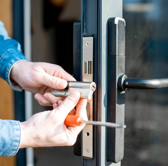 wemma9620's tweet image. If you are looking for the best #LockRepairs service in #HughendenValley, then contact Eaton Locksmiths. They also offer lock installation, security upgrades, and home security assessments using modern tools and technology. Visit-maps.app.goo.gl/q1ryDXduny61VC…