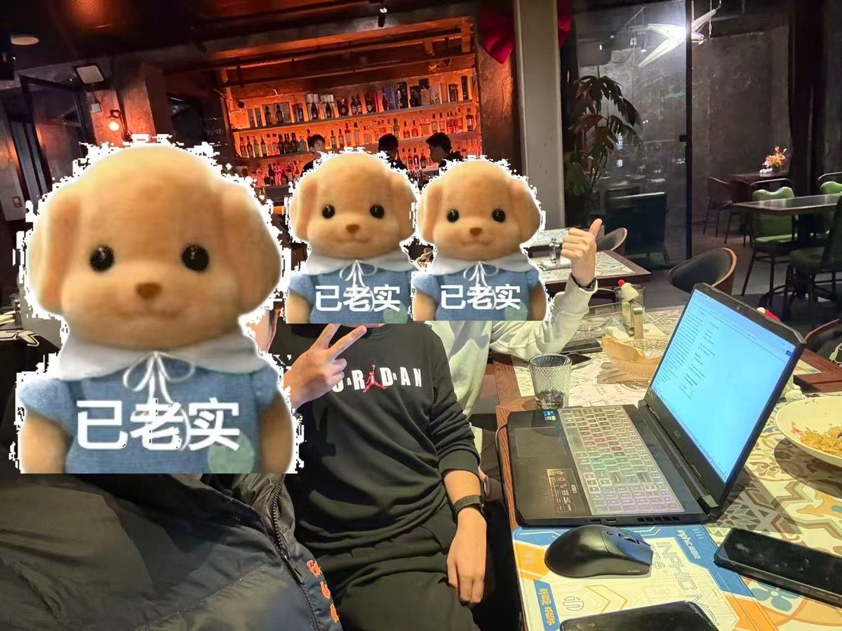 今天和社群的清华AI 硕士还有大疆员工聊了很久
我最大的感受只有一句话：
这个世界就是一个巨大的”草台班子“
清华的同学是研一，技术很强，路径也标准
考研、清华、前沿方向

但他的现实状态，却很典型——
用最稀缺的时间，换最普通的收入

花大量时间一对一做家教，机构中间商什么都不做