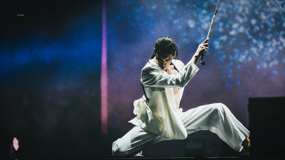 LSTSHTx's tweet image. 251231 STF Dance Concert: the Dancer 19:00

신선놀음 #김시원