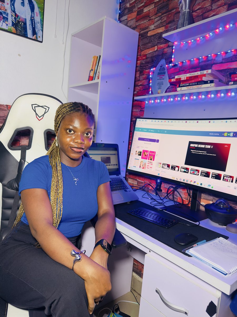 IF YOU’RE ABOUT TO MAKE A LIFE-CHANGING DECISION AND YOU’RE RELYING ON PEOPLE YOU KNOW, PAUSE.

Have a rethink.

I always say this.
Outsiders will help you more than people close to you.

When I started learning design in 2023, I posted everything I was learning on Facebook.