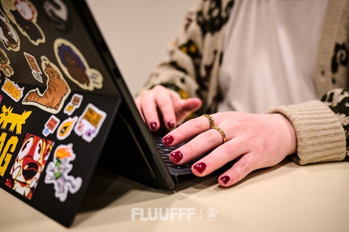 Flüüfff tweet media