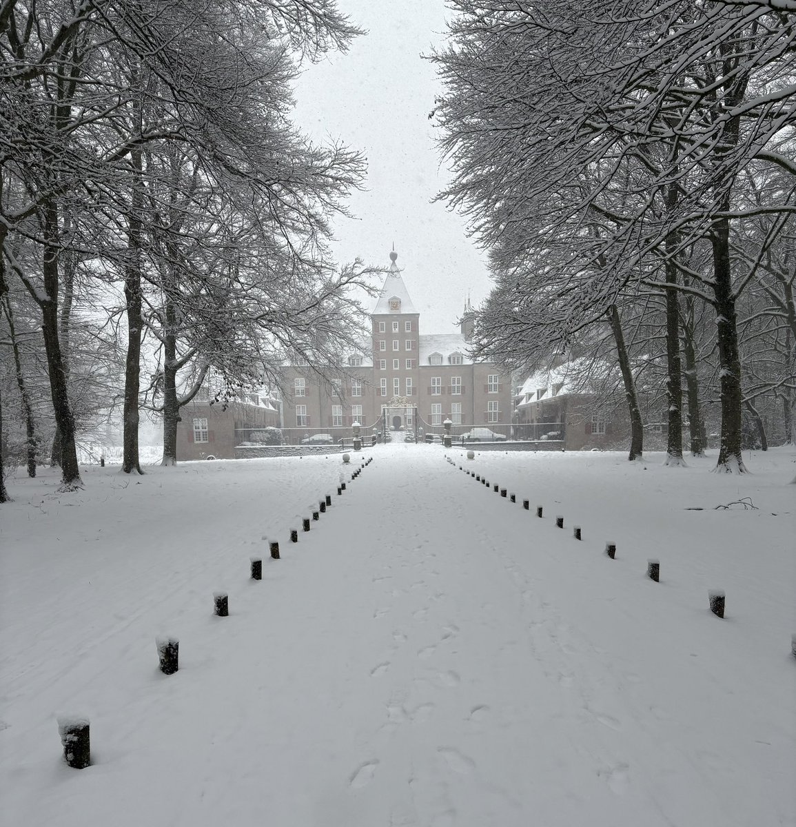 Hoe mooi wil je ‘t hebben? Mooie plaatjes uit een winters #Renswoude ❄️🌨️⛄️