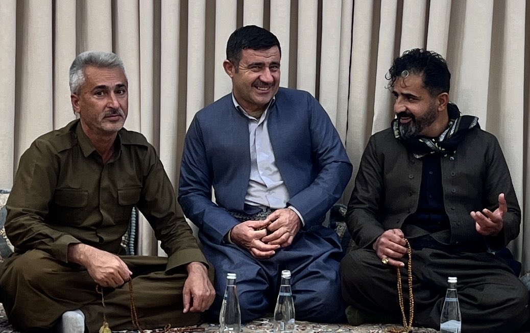 hamatalll's tweet photo. عەمید عەلی ئەسعەد ئەحمەدئاغا
لەگەڵ كاك تاهیری برای تەشریفیان هێنا 
زۆر  شەرفمەند و سەربەرزبوم https://t.co/l4BRVrsV6U