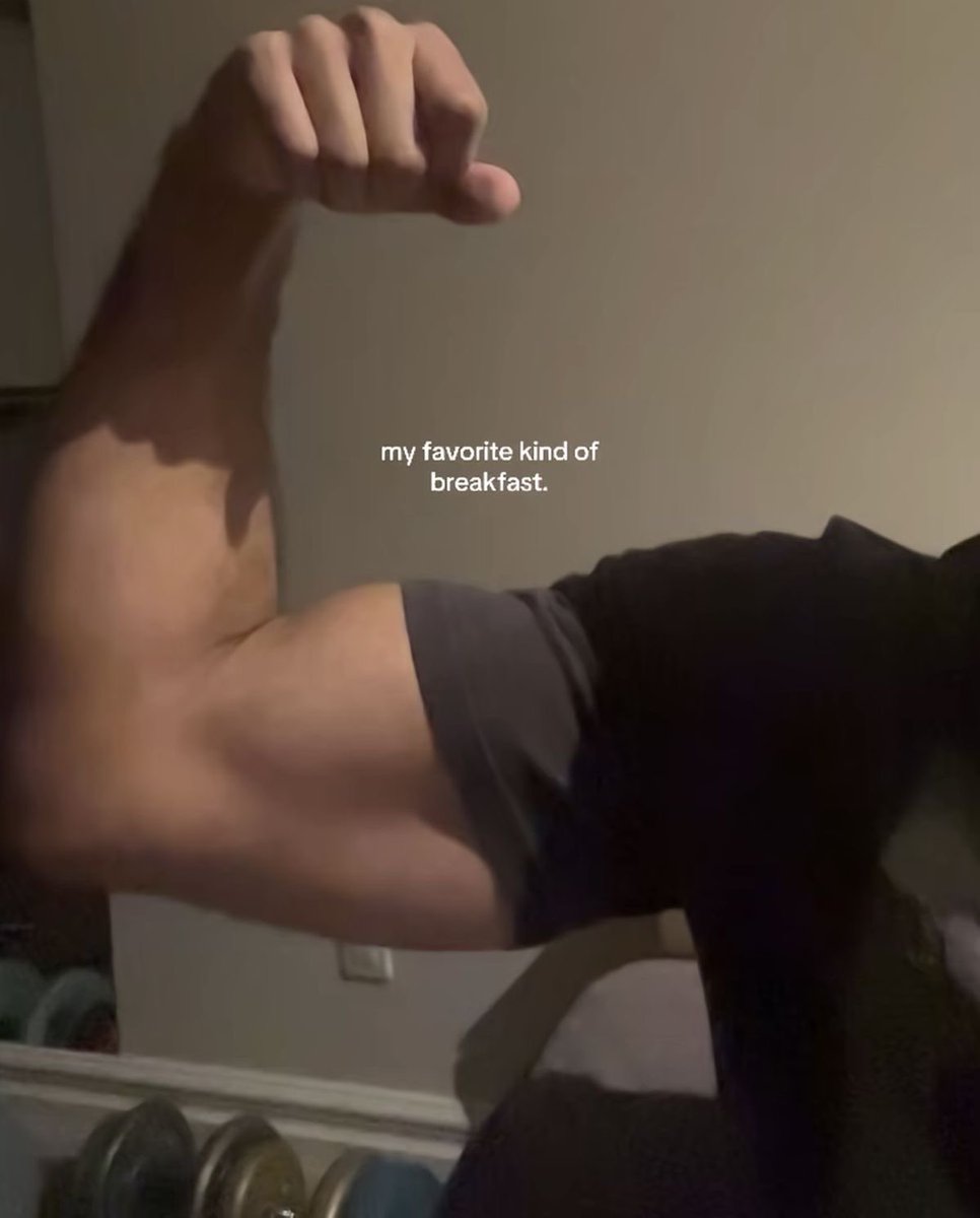 lvsquea's tweet image. yeah